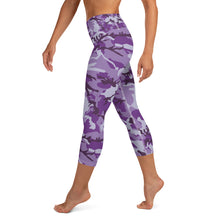 Load image into Gallery viewer, Purple Camouflage Yoga Capri Leggings