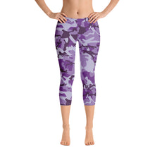 Load image into Gallery viewer, Purple Camouflage Capri Leggings