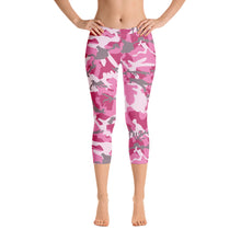 Load image into Gallery viewer, Pink Camouflage Capri Leggings