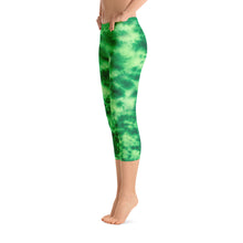 Load image into Gallery viewer, Emerald Tie Dye Capri Leggings