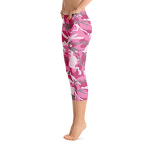 Load image into Gallery viewer, Pink Camouflage Capri Leggings