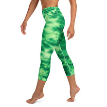 Load image into Gallery viewer, Emerald Tie Dye Yoga Capri Leggings